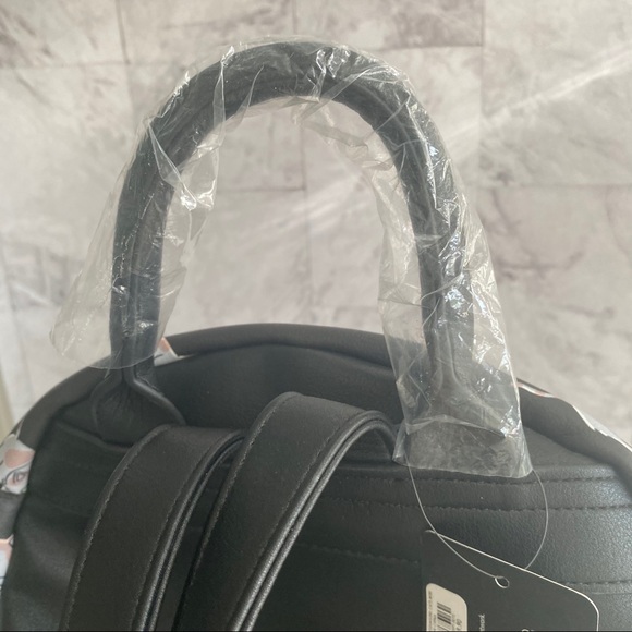 NWT Rick & Morty Schrodinger's Cats Mini Backpack - Picture 7 of 10